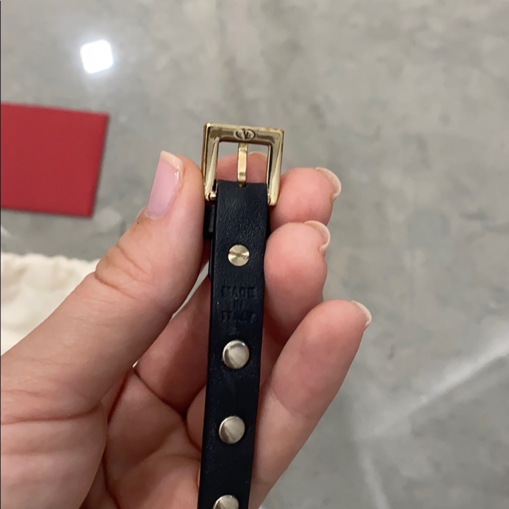 Valentino ROCKSTUD BRACELET - Picture 5 of 10